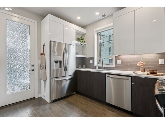 2511 Se 29TH Ave, Portland, OR 97202