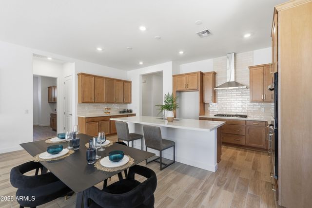 21262 W MARIPOSA Street, Buckeye, AZ 85396