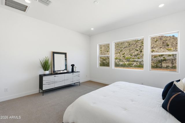 21262 W MARIPOSA Street, Buckeye, AZ 85396