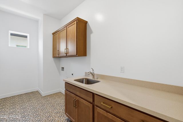 21262 W MARIPOSA Street, Buckeye, AZ 85396