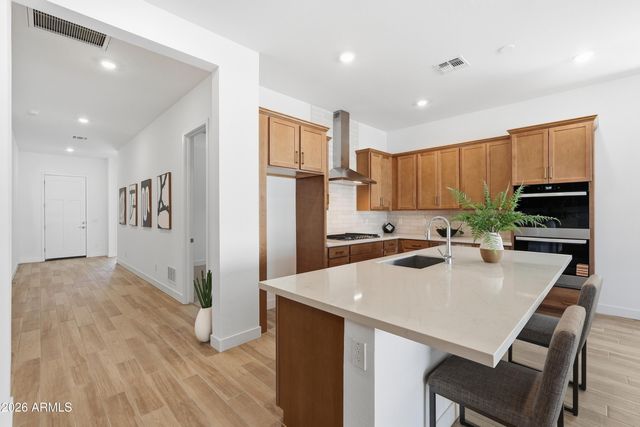 21262 W MARIPOSA Street, Buckeye, AZ 85396