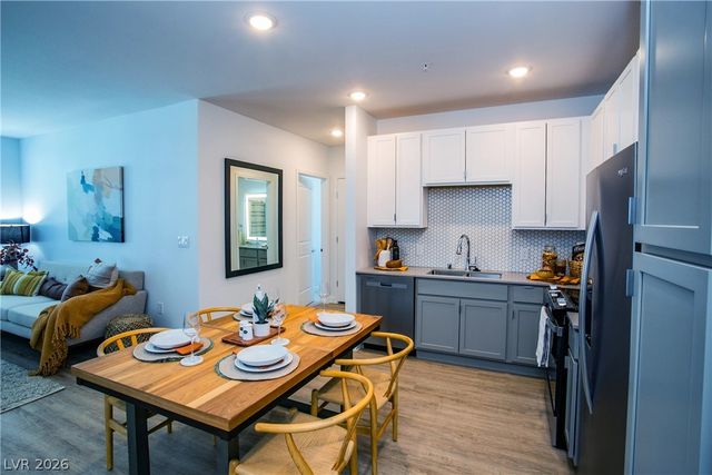4480 Meadows Lane 485, Las Vegas, NV 89107