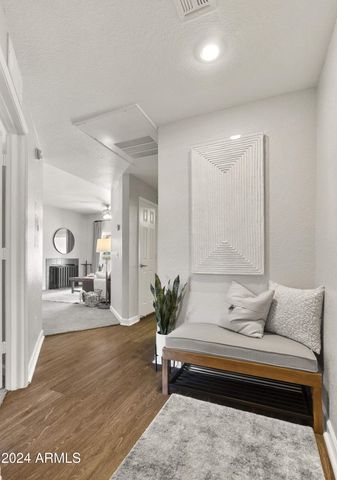 16220 N 7TH Street 1, Phoenix, AZ 85022