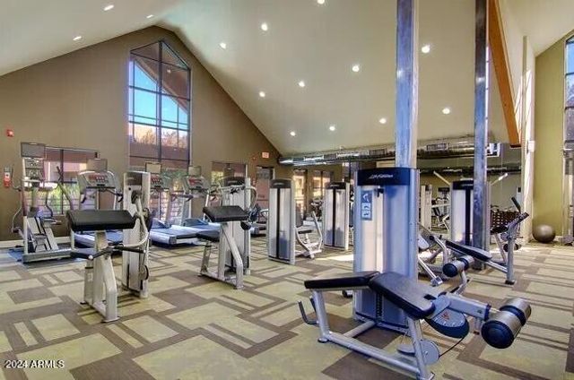 16220 N 7TH Street 1, Phoenix, AZ 85022