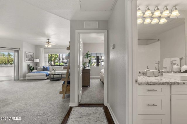 16220 N 7TH Street 1, Phoenix, AZ 85022