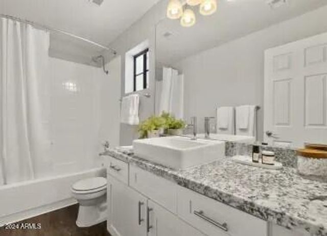 16220 N 7TH Street 1, Phoenix, AZ 85022