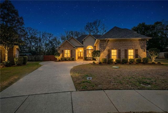 9548 Mcrae Place Court, Mobile, AL 36695