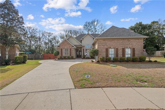 9548 Mcrae Place Court, Mobile, AL 36695