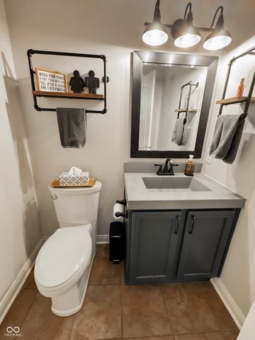 689 Winslow Lane, West Lafayette, IN 47906