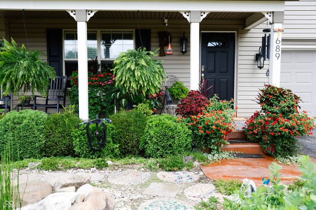 689 Winslow Lane, West Lafayette, IN 47906