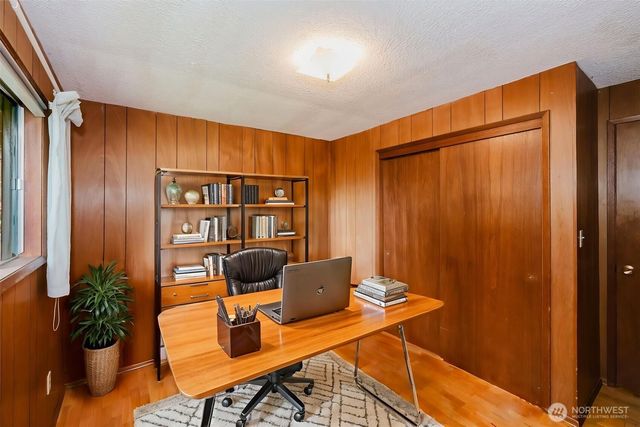 5924 Nora Street NW, Bremerton, WA 98311