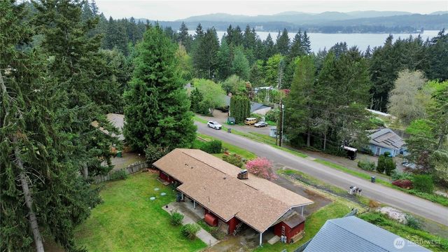 5924 Nora Street NW, Bremerton, WA 98311