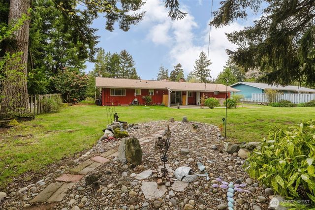 5924 Nora Street NW, Bremerton, WA 98311