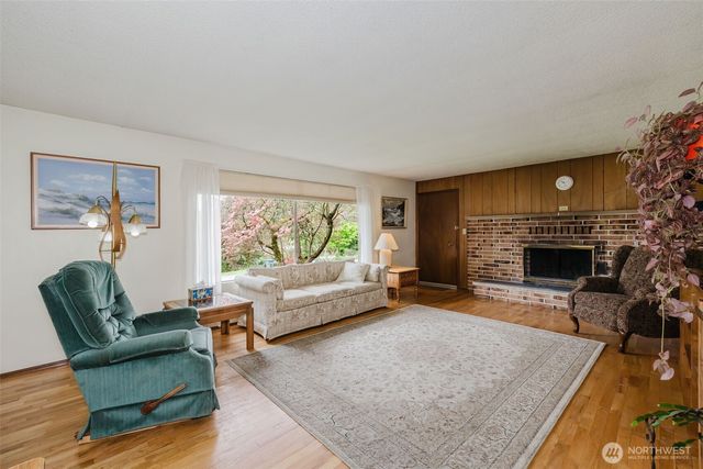 5924 Nora Street NW, Bremerton, WA 98311