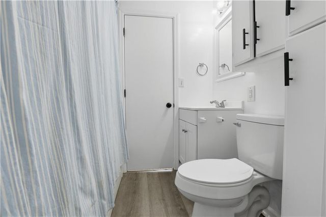 10504 E 71st Terrace E, Raytown, MO 64133