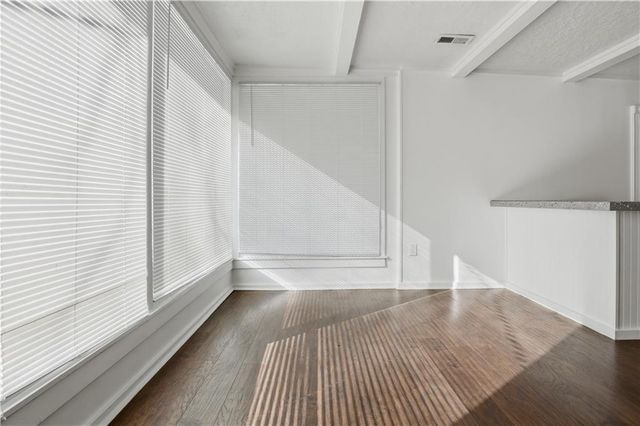 10504 E 71st Terrace E, Raytown, MO 64133