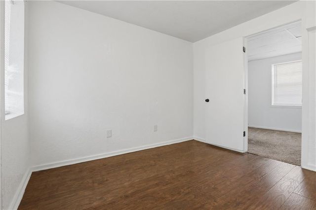 10504 E 71st Terrace E, Raytown, MO 64133