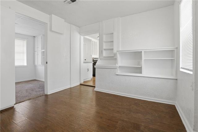 10504 E 71st Terrace E, Raytown, MO 64133