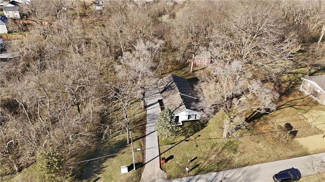 10504 E 71st Terrace E, Raytown, MO 64133