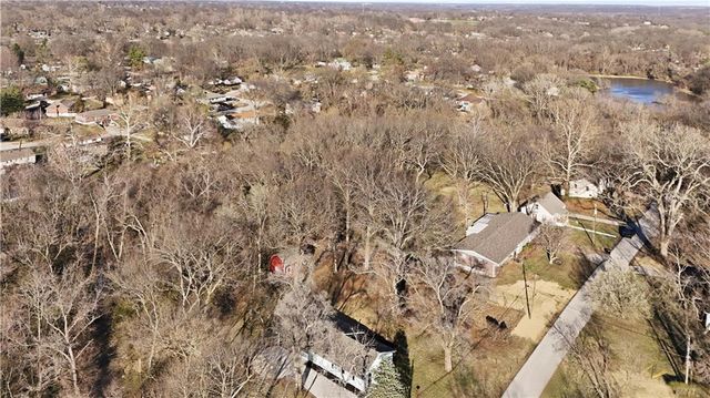 10504 E 71st Terrace E, Raytown, MO 64133