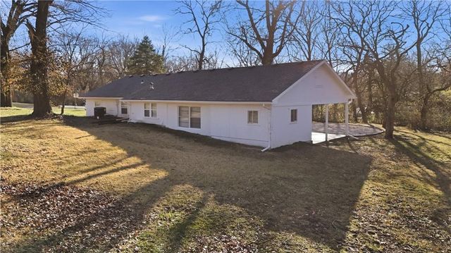 10504 E 71st Terrace E, Raytown, MO 64133