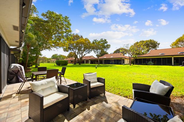 5916 Sunswept Lane A, Boynton Beach, FL 33437