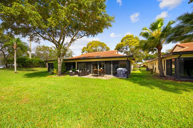 5916 Sunswept Lane A, Boynton Beach, FL 33437