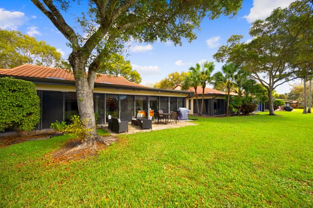 5916 Sunswept Lane A, Boynton Beach, FL 33437