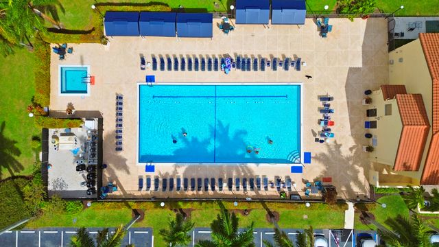 5916 Sunswept Lane A, Boynton Beach, FL 33437