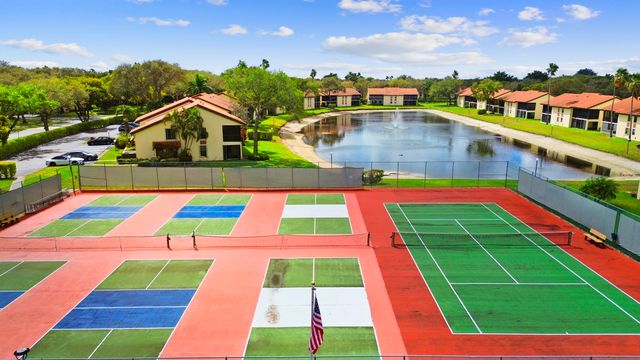 5916 Sunswept Lane A, Boynton Beach, FL 33437