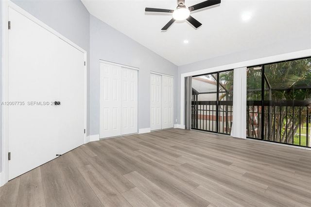 7111 SW 42nd Pl, Davie, FL 33314