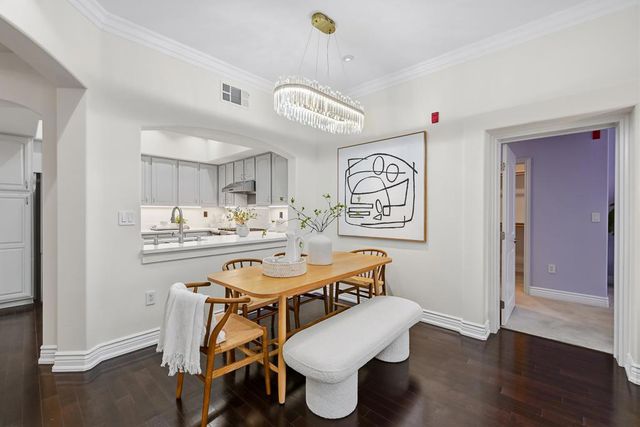 88 S Broadway 2405, Millbrae, CA 94030