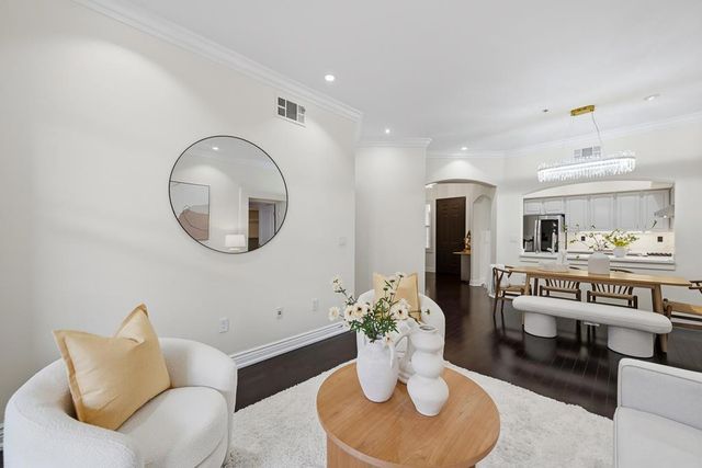 88 S Broadway 2405, Millbrae, CA 94030