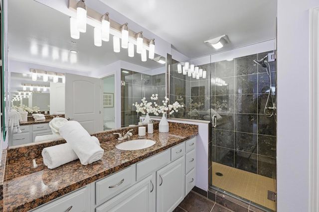 88 S Broadway 2405, Millbrae, CA 94030