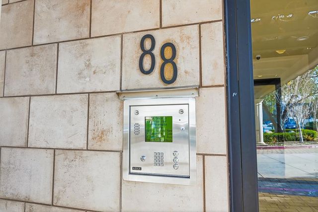 88 S Broadway 2405, Millbrae, CA 94030