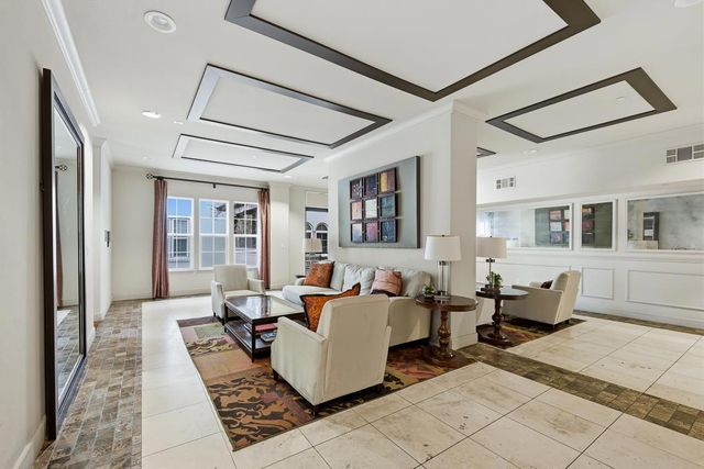 88 S Broadway 2405, Millbrae, CA 94030