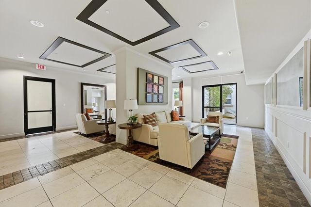 88 S Broadway 2405, Millbrae, CA 94030