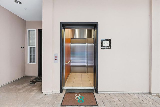 88 S Broadway 2405, Millbrae, CA 94030