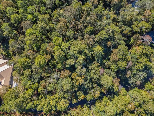 90 Magnolia Court, Havana, FL 32333