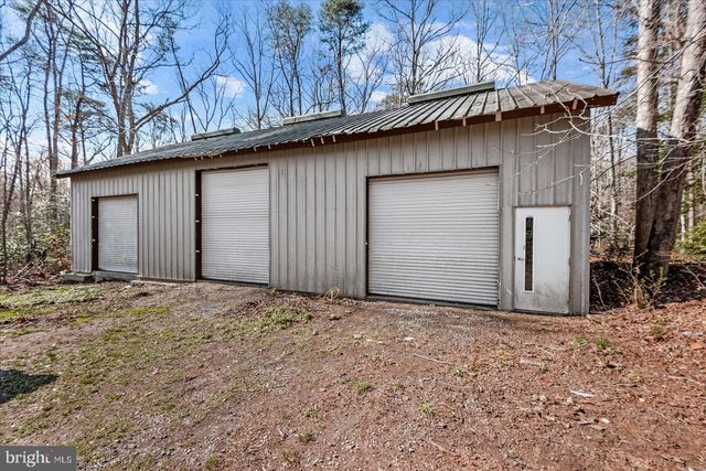 7621 RIVER RD, Fredericksburg, VA 22407