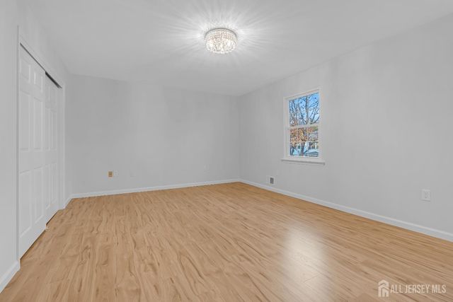 3 Van Arsdale Court, East Brunswick, NJ 08816