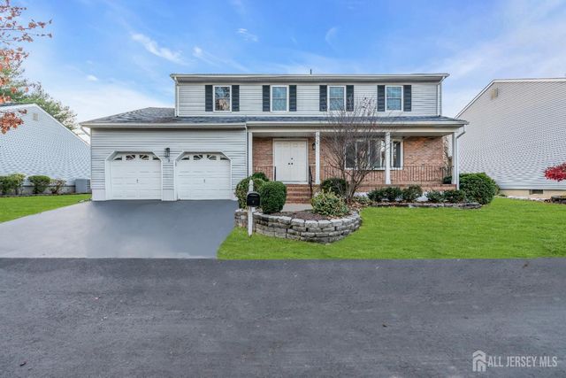 3 Van Arsdale Court, East Brunswick, NJ 08816