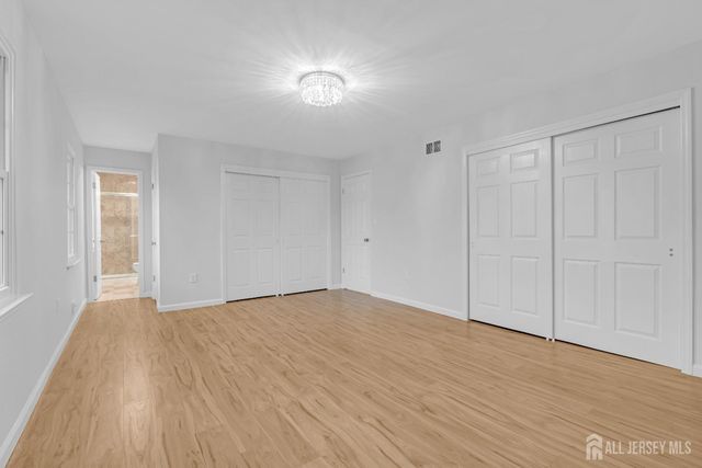 3 Van Arsdale Court, East Brunswick, NJ 08816