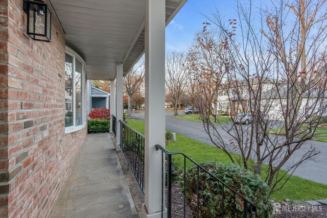 3 Van Arsdale Court, East Brunswick, NJ 08816