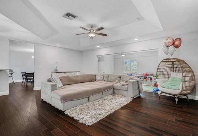 97 W Palm Avenue, Lake Worth, FL 33467