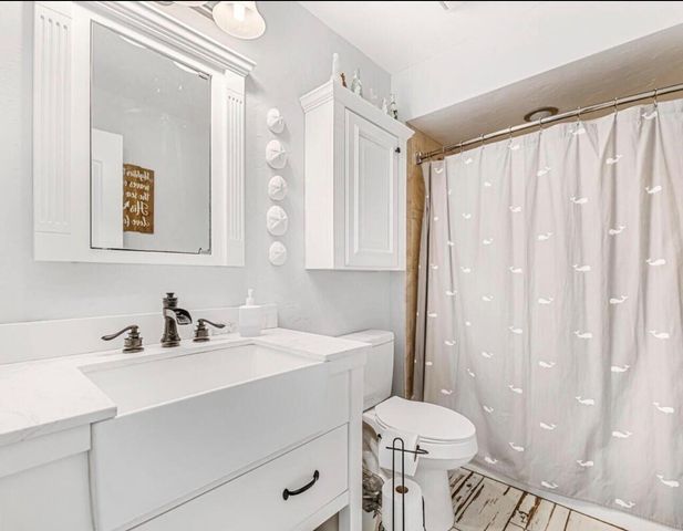 97 W Palm Avenue, Lake Worth, FL 33467