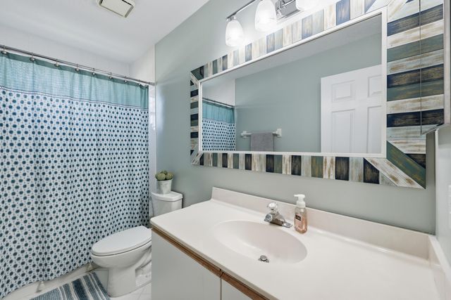 4956 SE Mariner Village Lane, Stuart, FL 34997