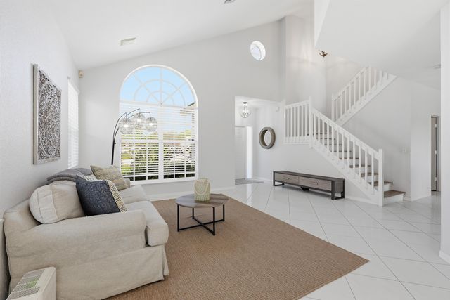 4956 SE Mariner Village Lane, Stuart, FL 34997