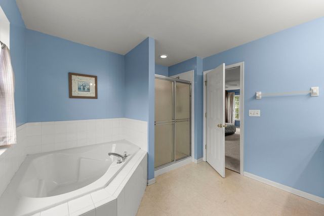253 Carlton Mews Court, Sugar Grove, IL 60554