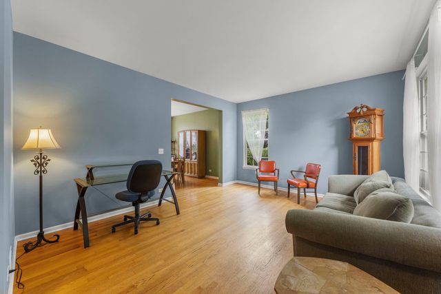 253 Carlton Mews Court, Sugar Grove, IL 60554